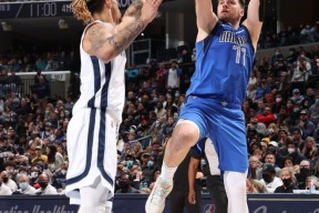 金年会体育官网-美媒预测新赛季十人首进nba全明星