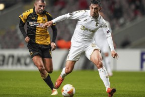 金年会首页-德甲倒计时，波尔图关键时刻单刀错失，细节引发关注，态度坚定，临场指挥获称赞